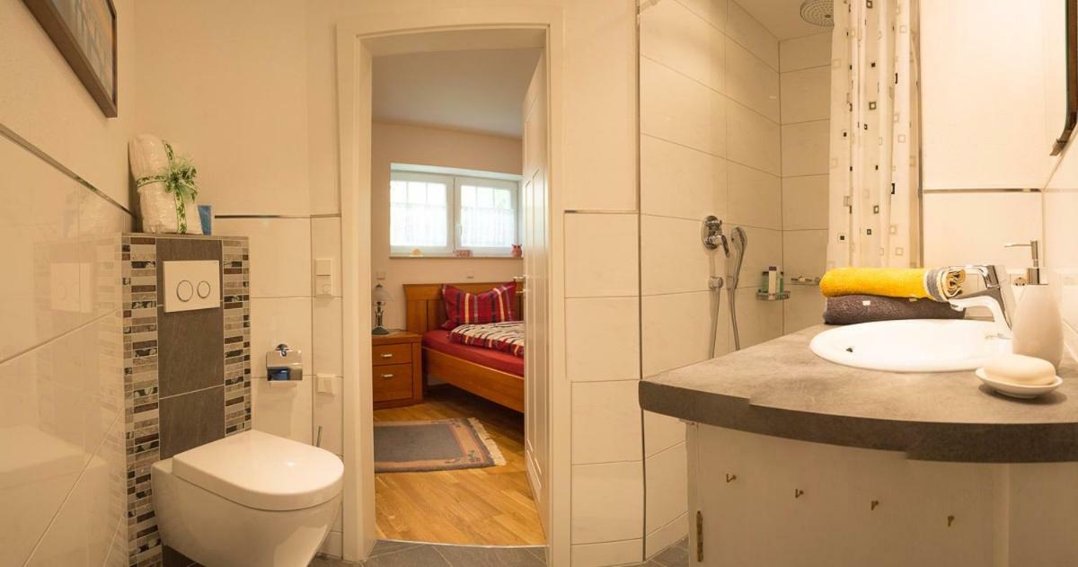 Auszeit Flair Der Provence Apartment Hausen  Ngoại thất bức ảnh
